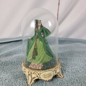 Vintage Gone With‎ The Wind Scarlett’s Deception Glass Dome Figurine Collectible